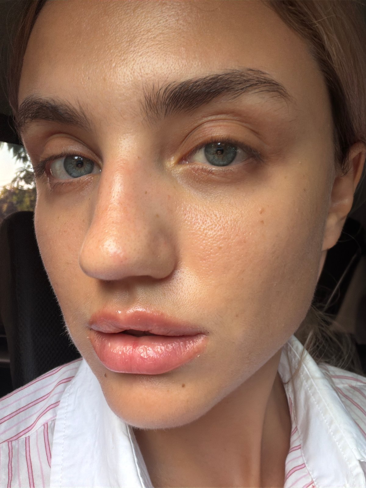 Selfies and street scenes along a morning drive through Ubud