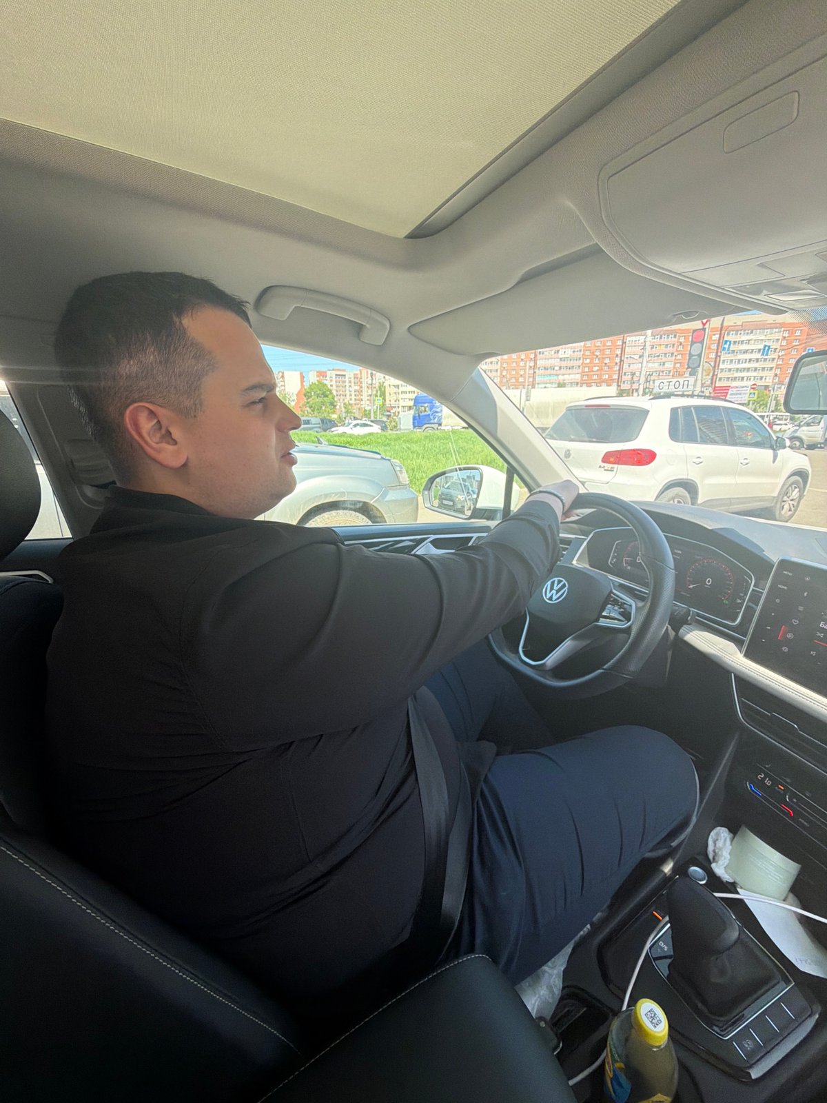 Driver observed in vehicle in Krasnoyarsk, Russia