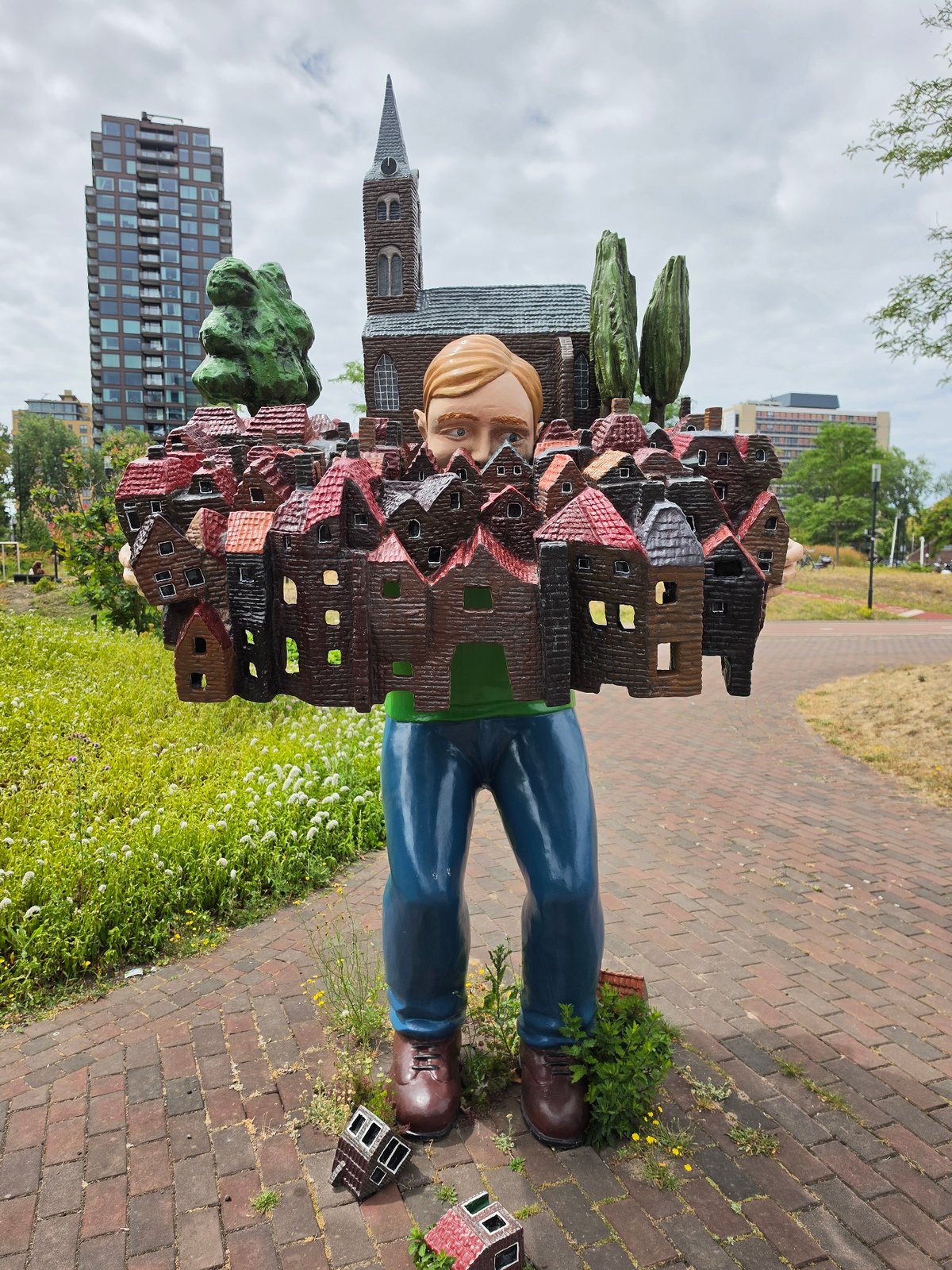 Outdoor public sculpture trail through Rijswijk, Netherlands