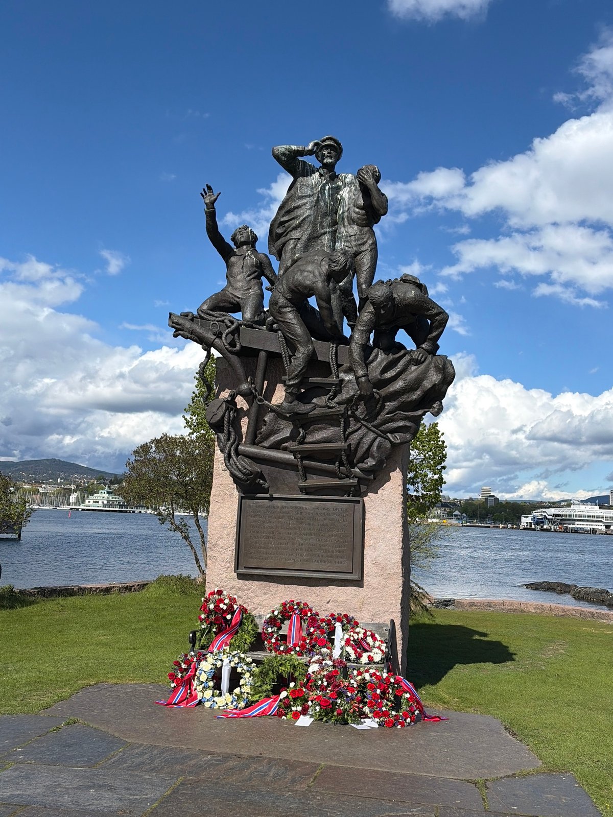 Tourist visits maritime exhibits in Oslo including Kon-Tiki Museum