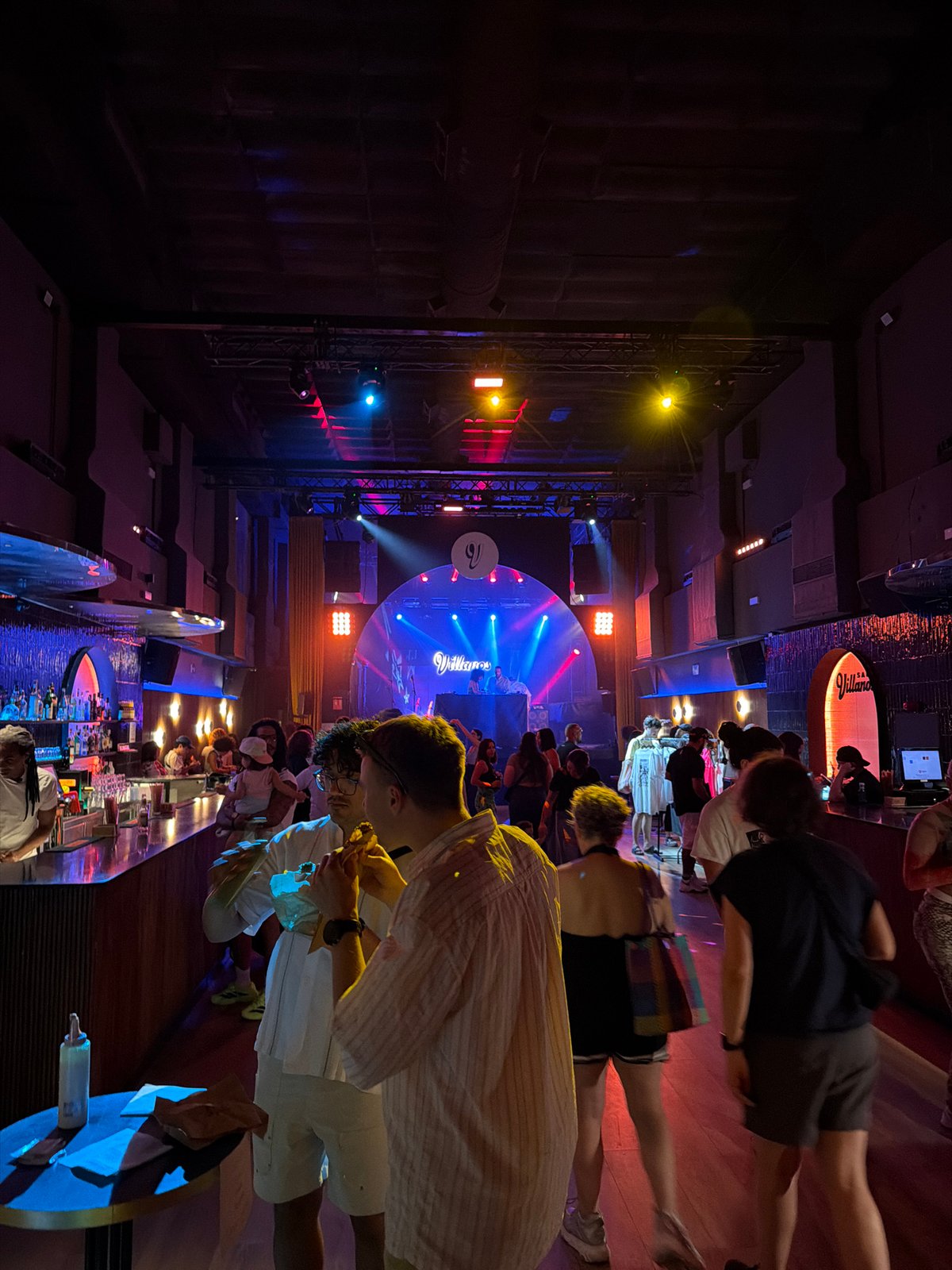 Night in full swing at Villanos club, Madrid