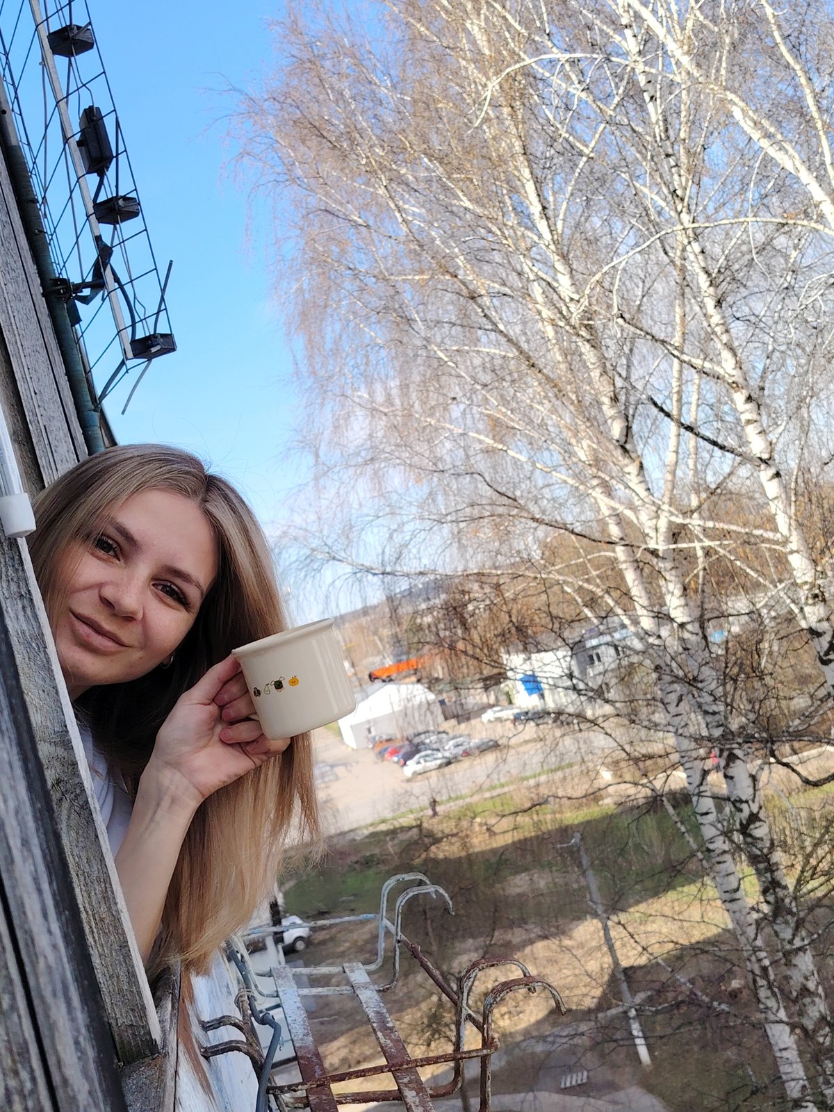 Morning portraits and street scenes captured in Chaikovsky, Russia