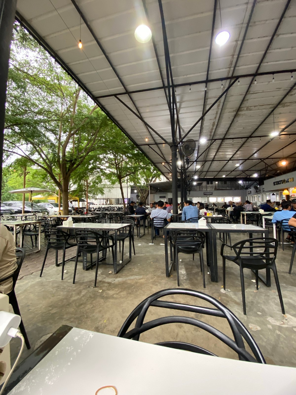 Morning dining scenes captured at Lhokseumawe food court