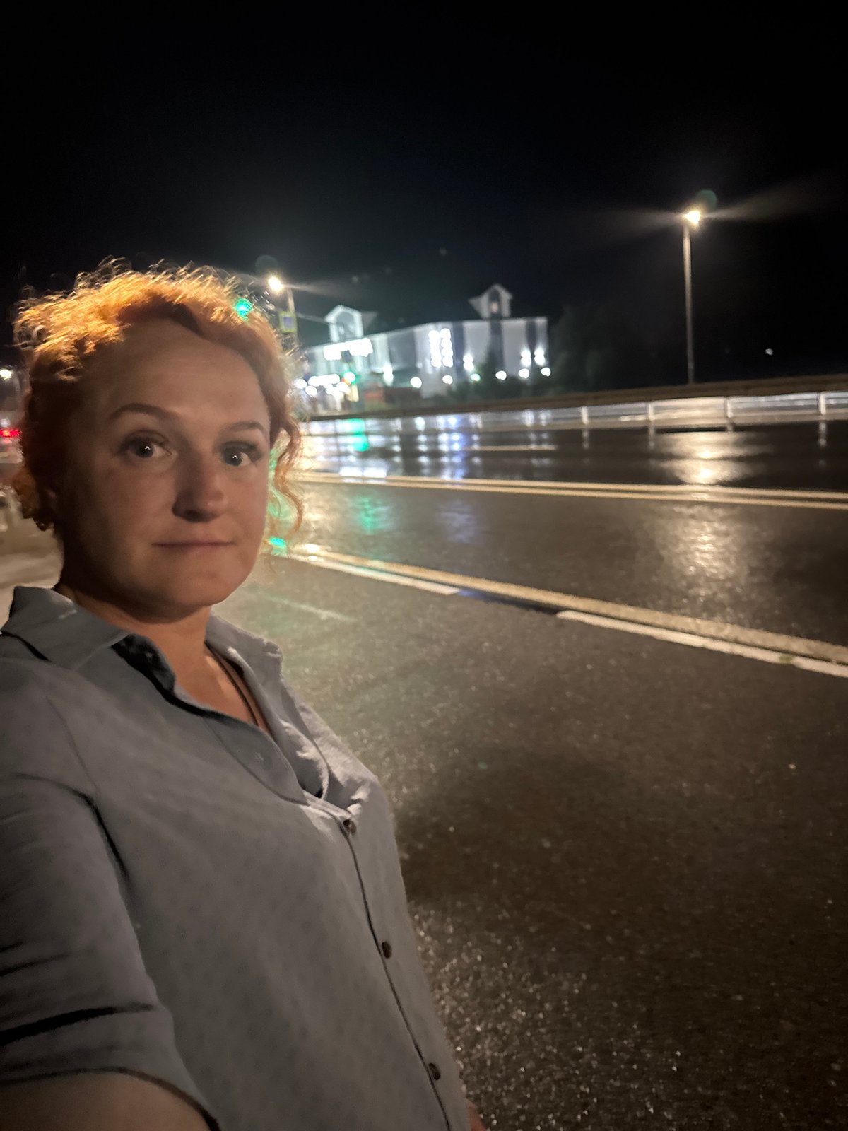 Rainy evening in Mendeleyevsk: street selfies and camp stove cooking