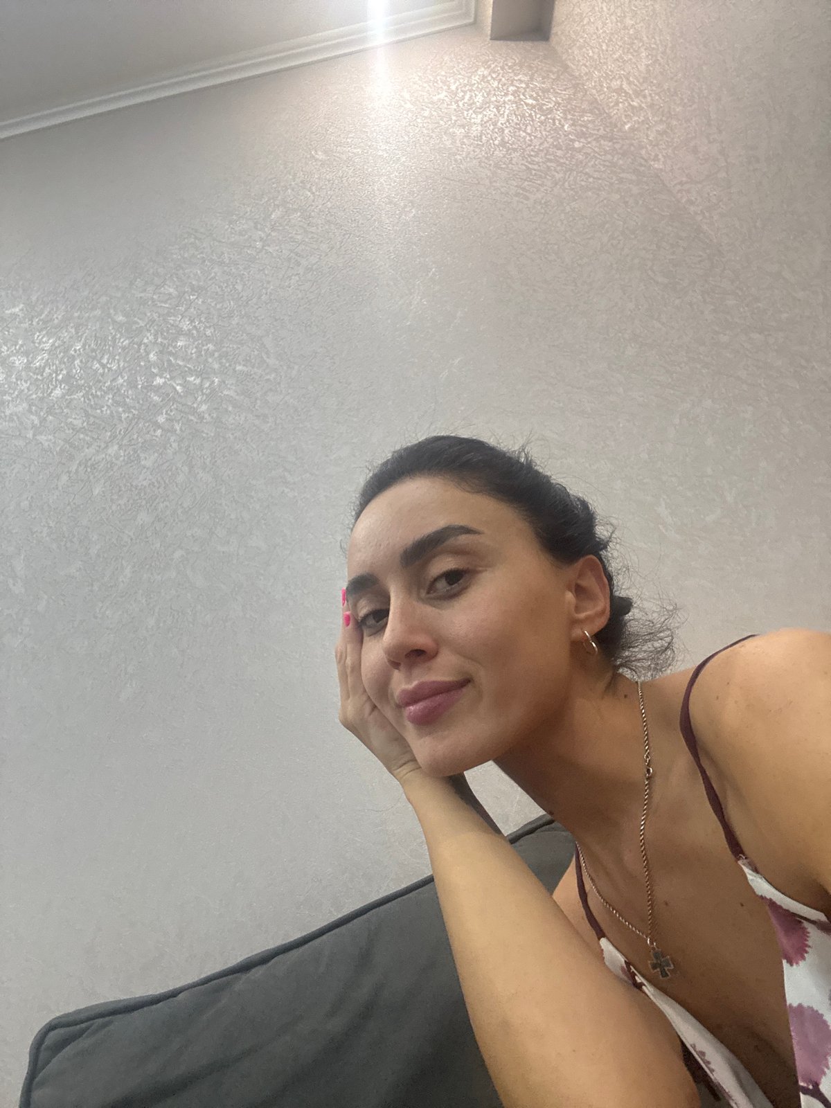 Chilling at home in Tbilisi, selfies and a late-night ride