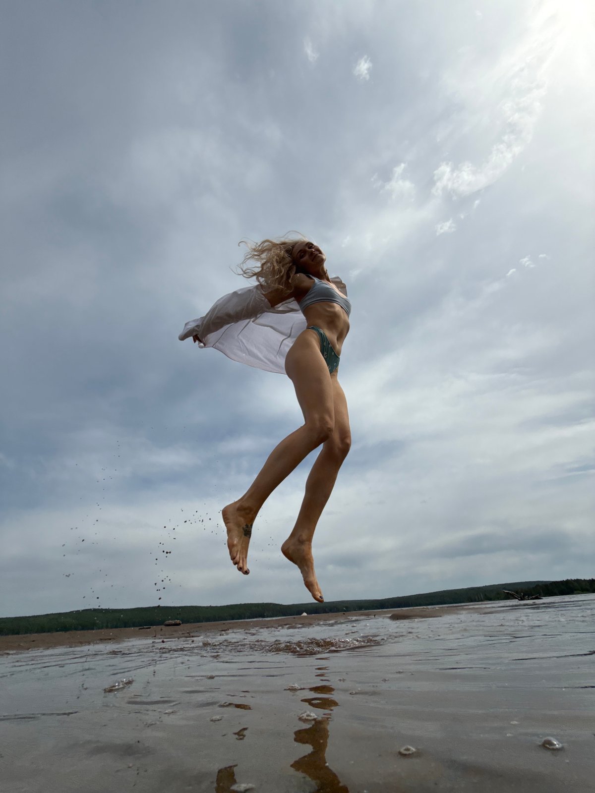 Multiple levitation sightings reported near Chaikovsky beach area