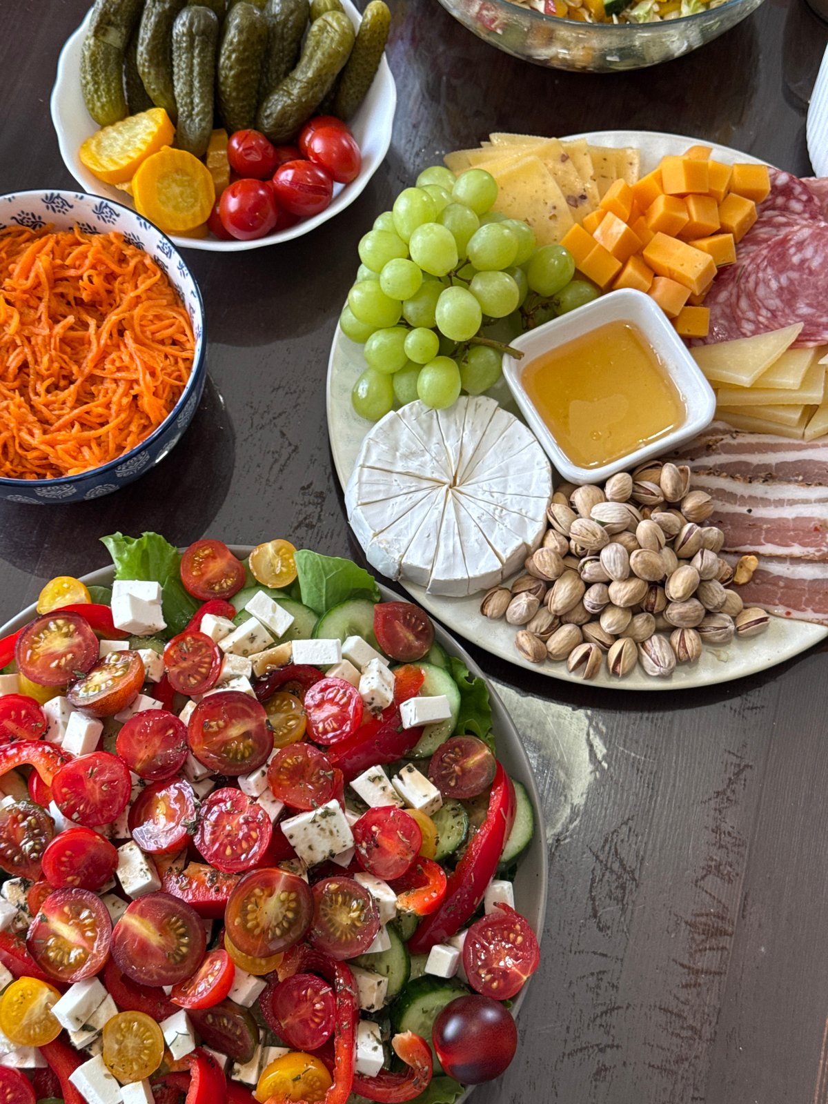 Food gathering documented in Chaikovsky, Russia