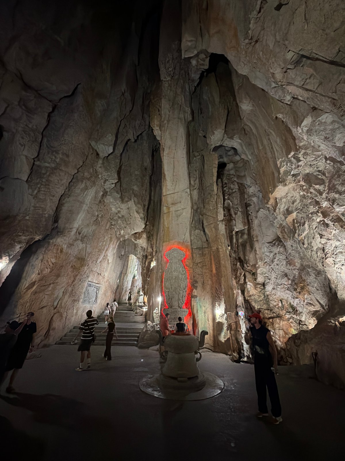 Tourist documents Marble Mountains cave tour in Da Nang