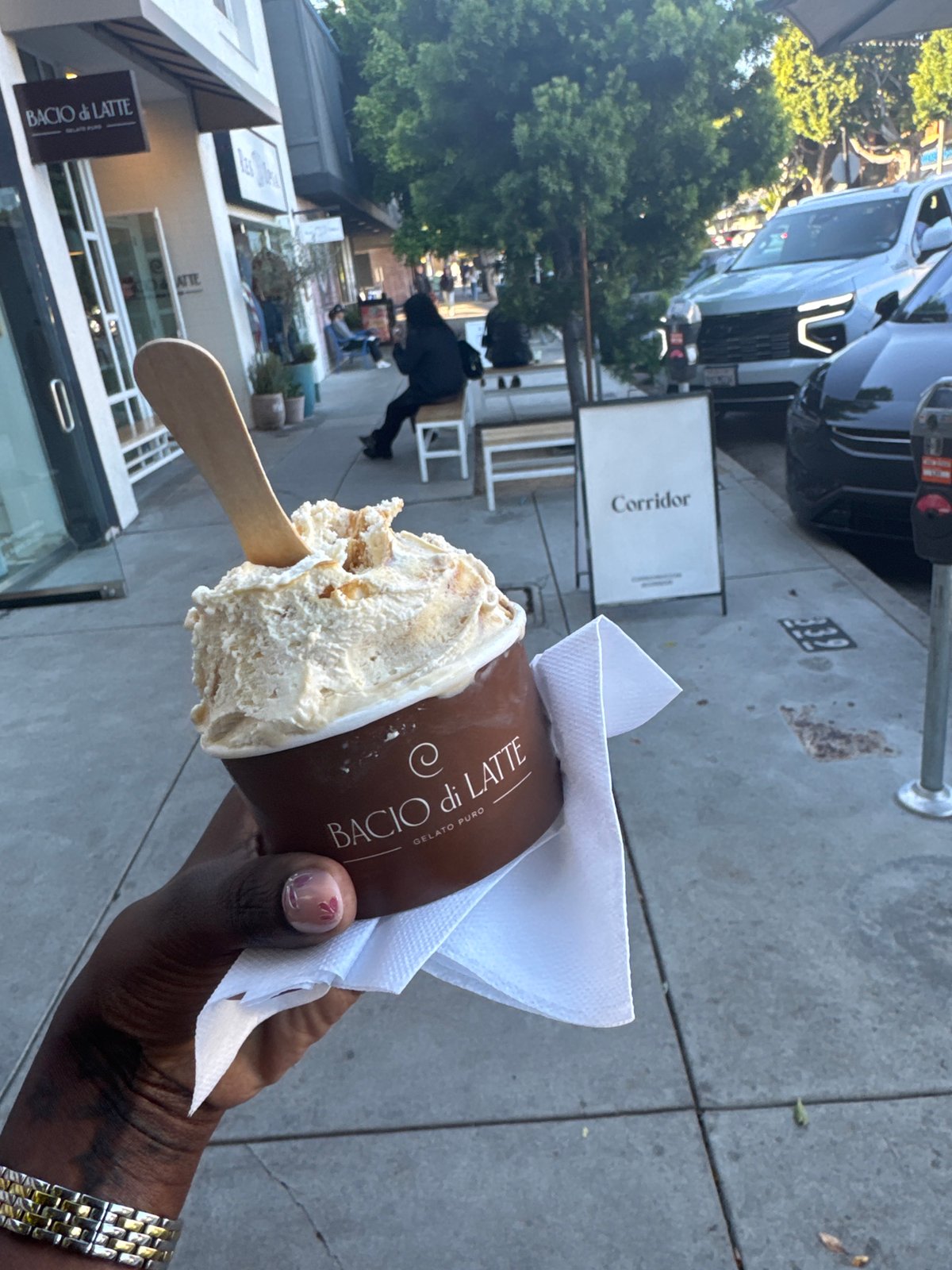 Late-night gelato run draws customers to LA shop
