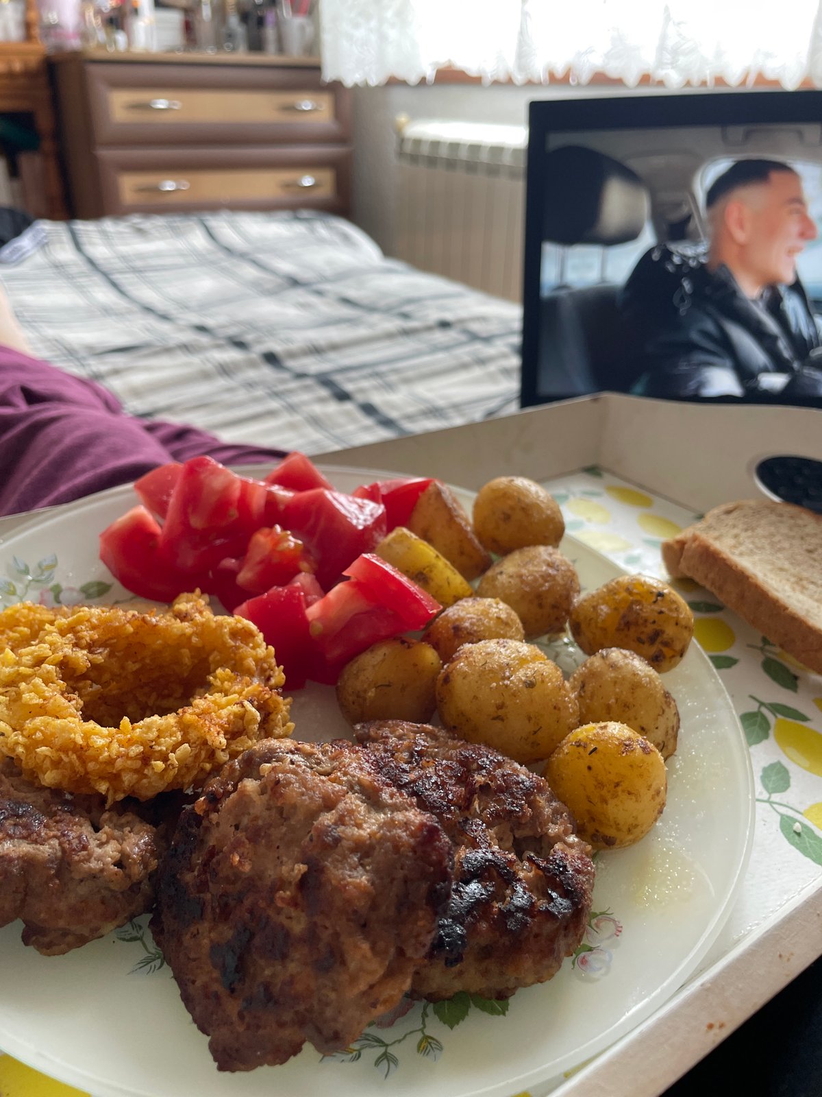 Traditional meal documented by witnesses in Zlatograd, Bulgaria