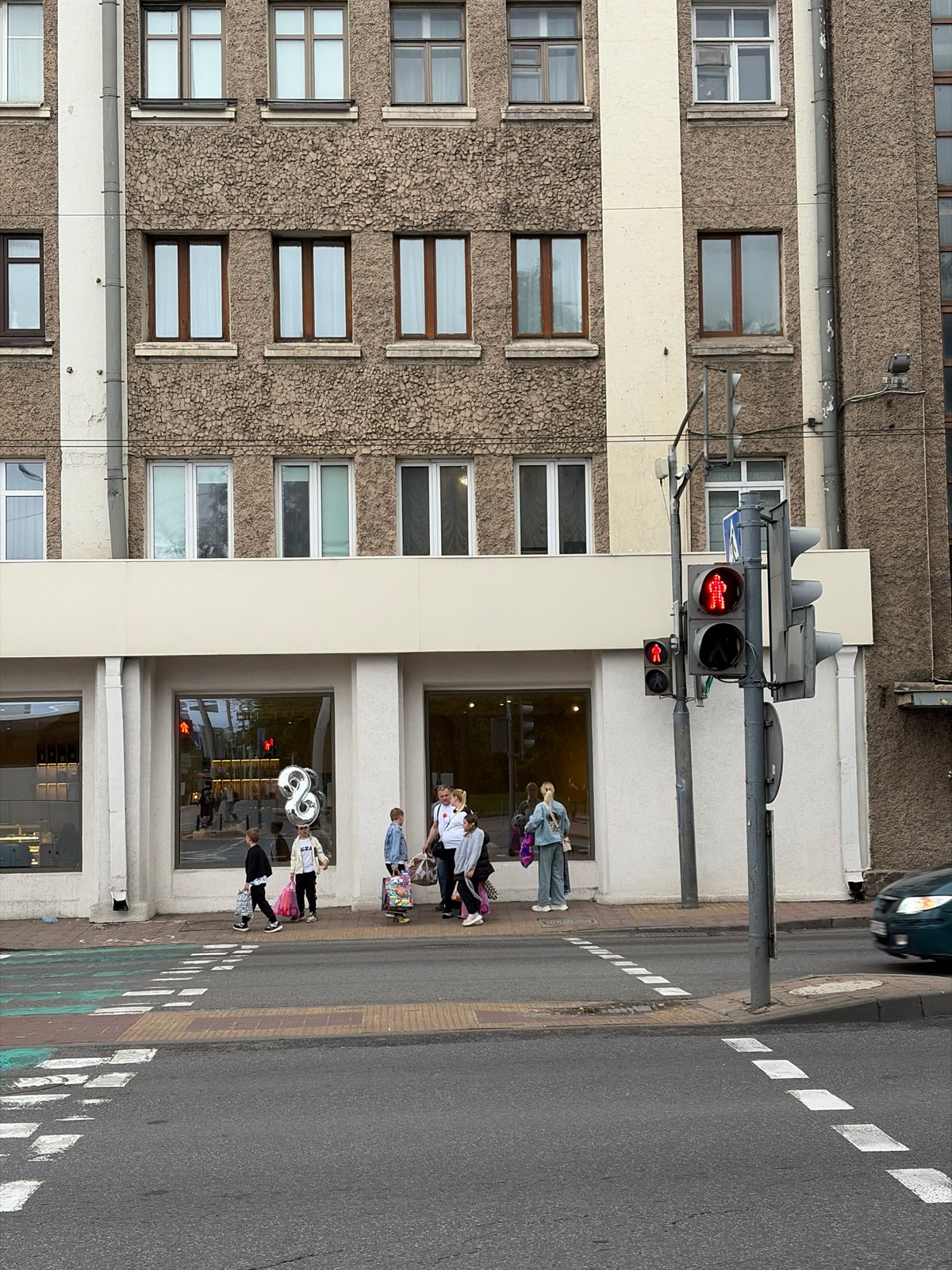 Late afternoon life unfolds across central Minsk neighborhoods