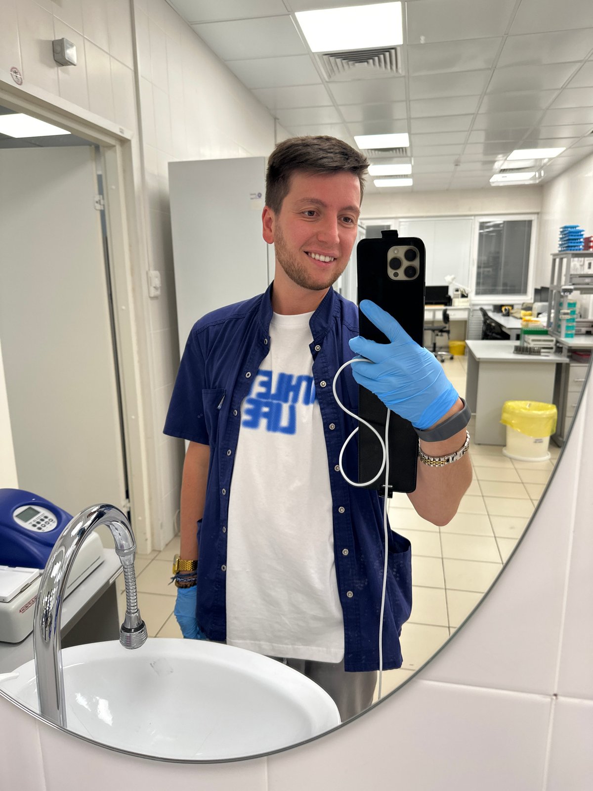 Lab visit in Moscow: movement tests and medical sampling