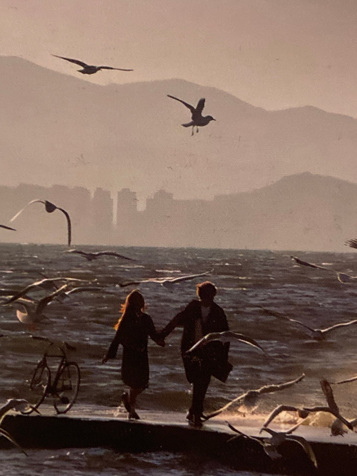 Romantic moments and personal artifacts documented across Izhevsk
