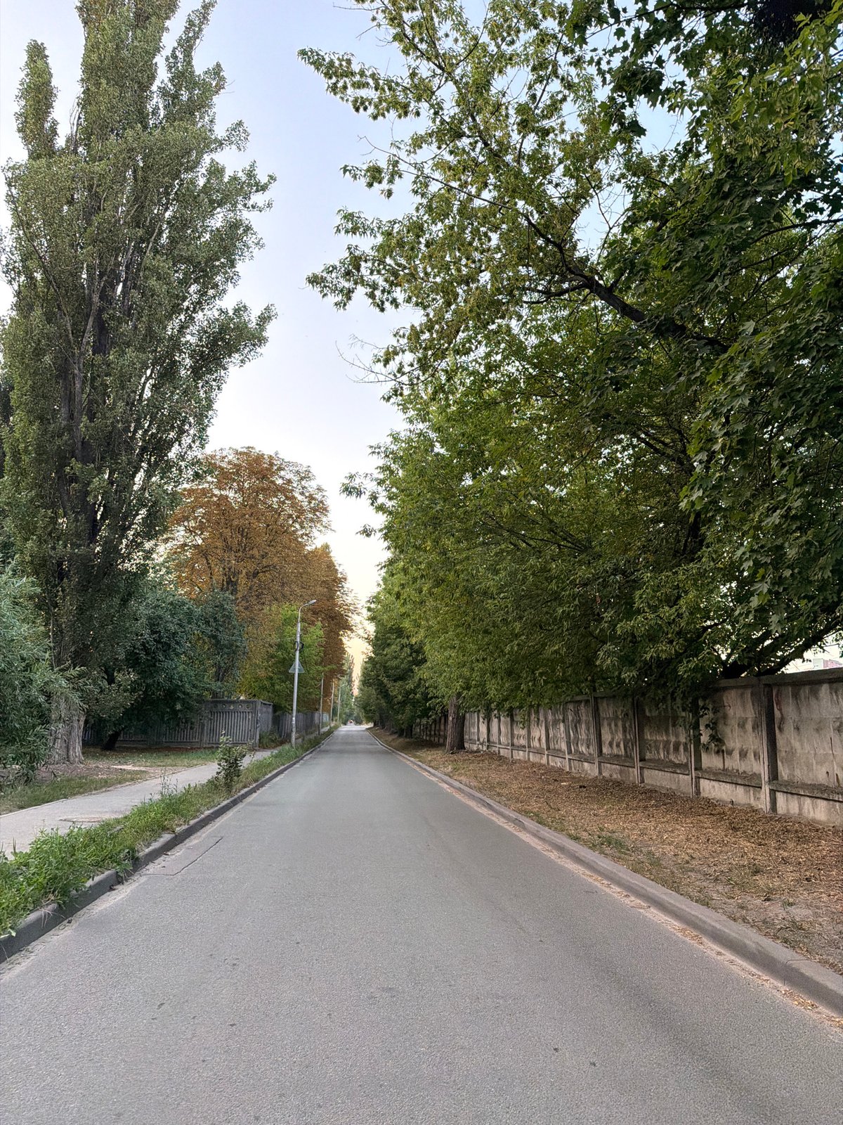 Evening stroll through Kyiv's residential outskirts at dusk
