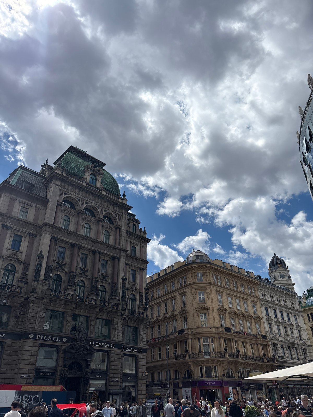 Vienna city center tour featuring St. Stephen's Cathedral