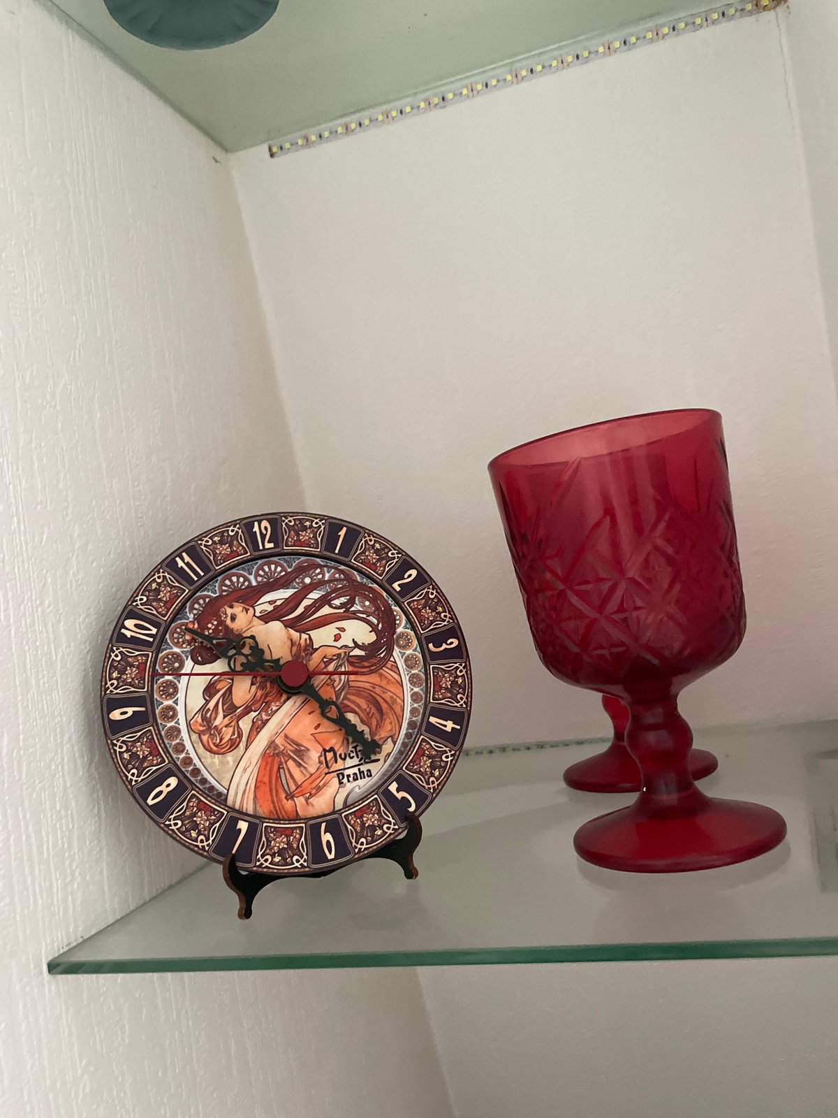 Morning routine documented in Krasnoyarsk kitchen and interior