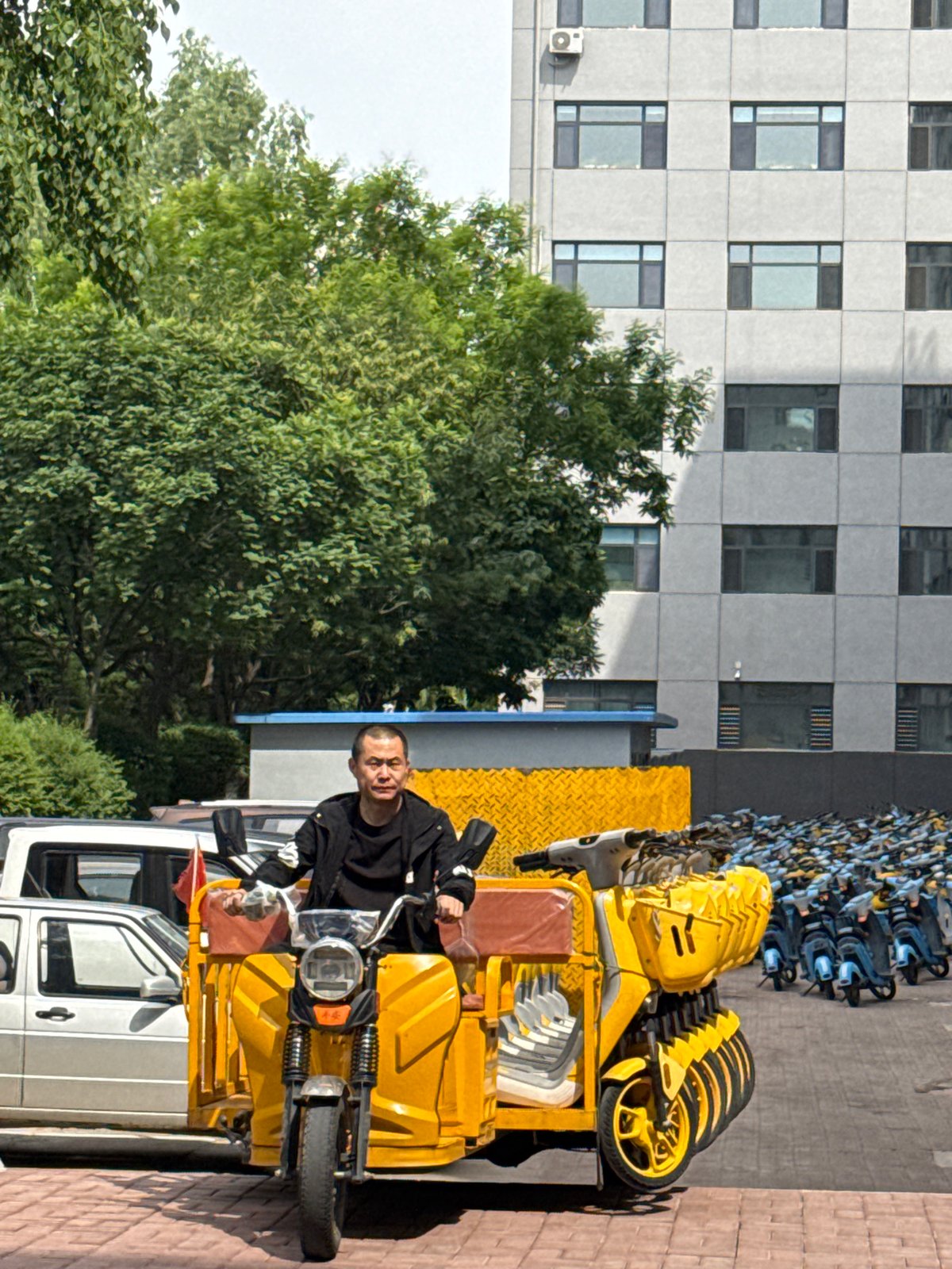 Morning street life documented in Zhongtun, China