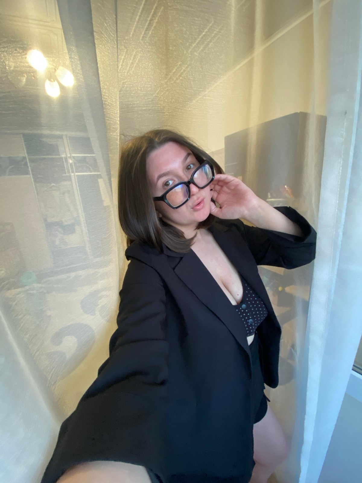 Residents document daily life through selfies in Chaikovsky, Russia