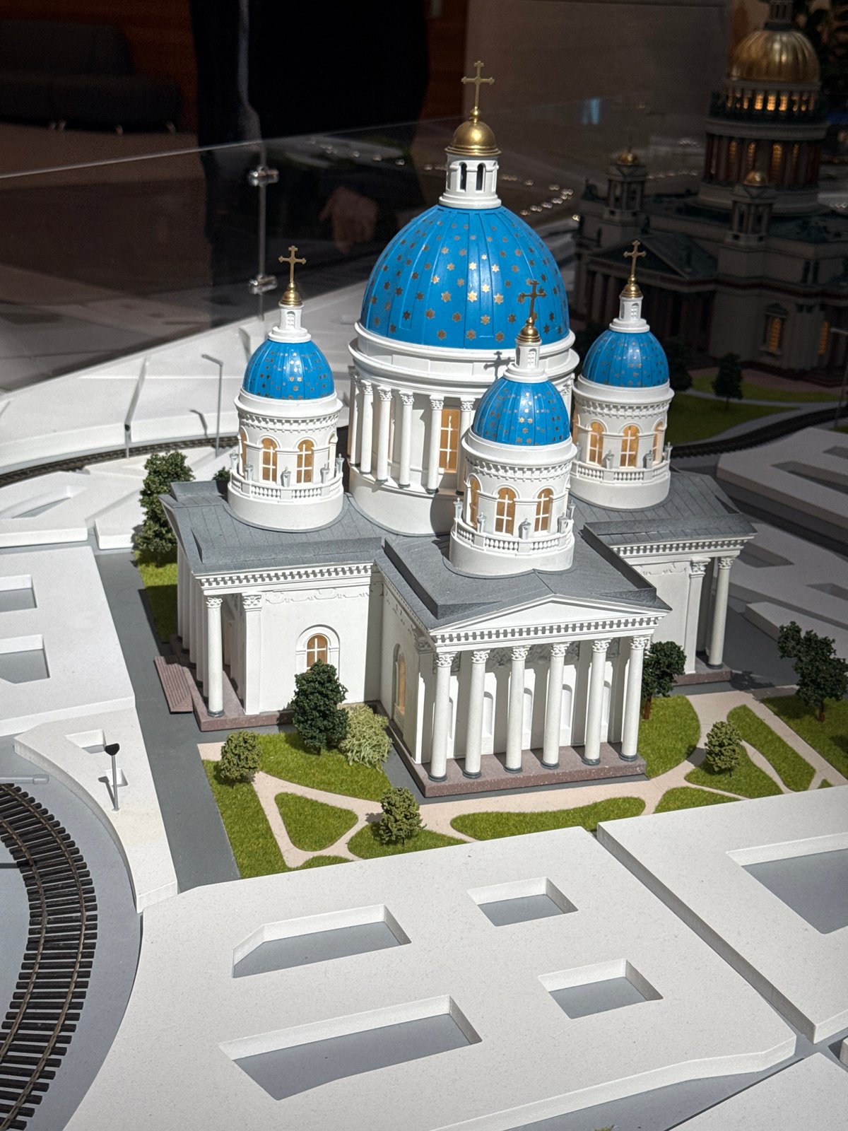 Architectural models of Saint Petersburg landmarks on display indoors