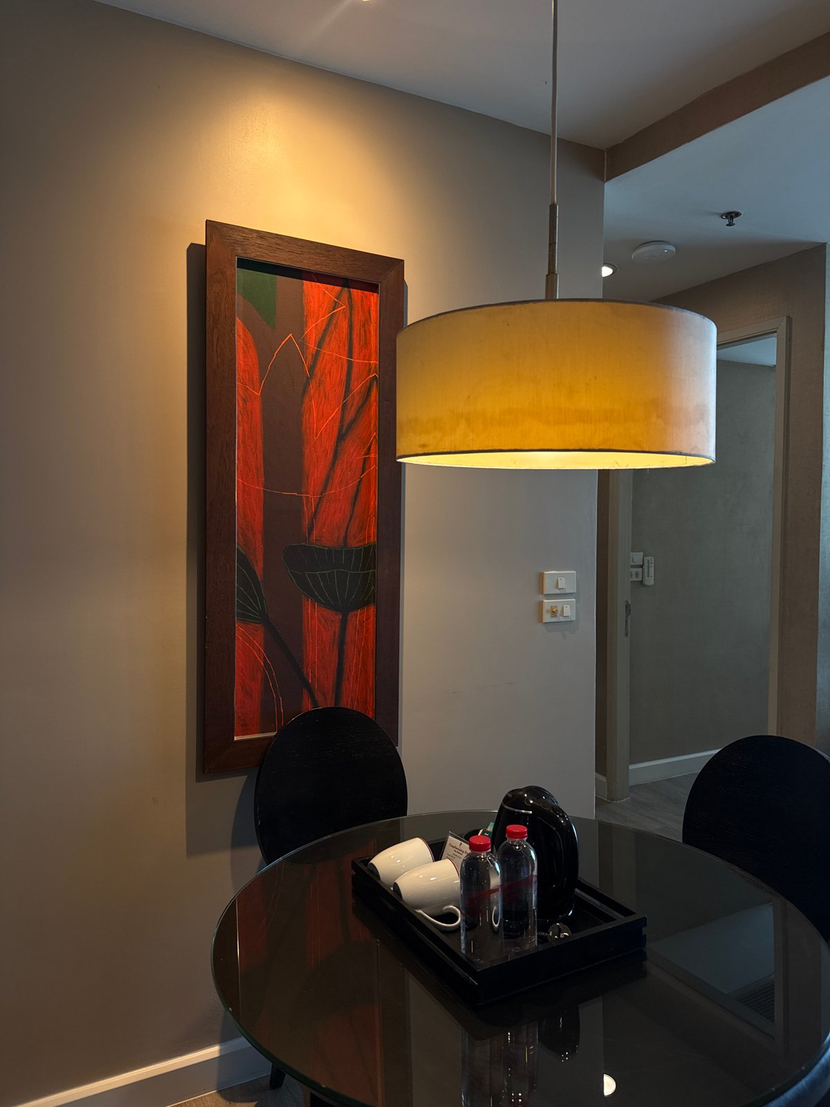Bangkok hotel stay and street exploration in Sathorn district