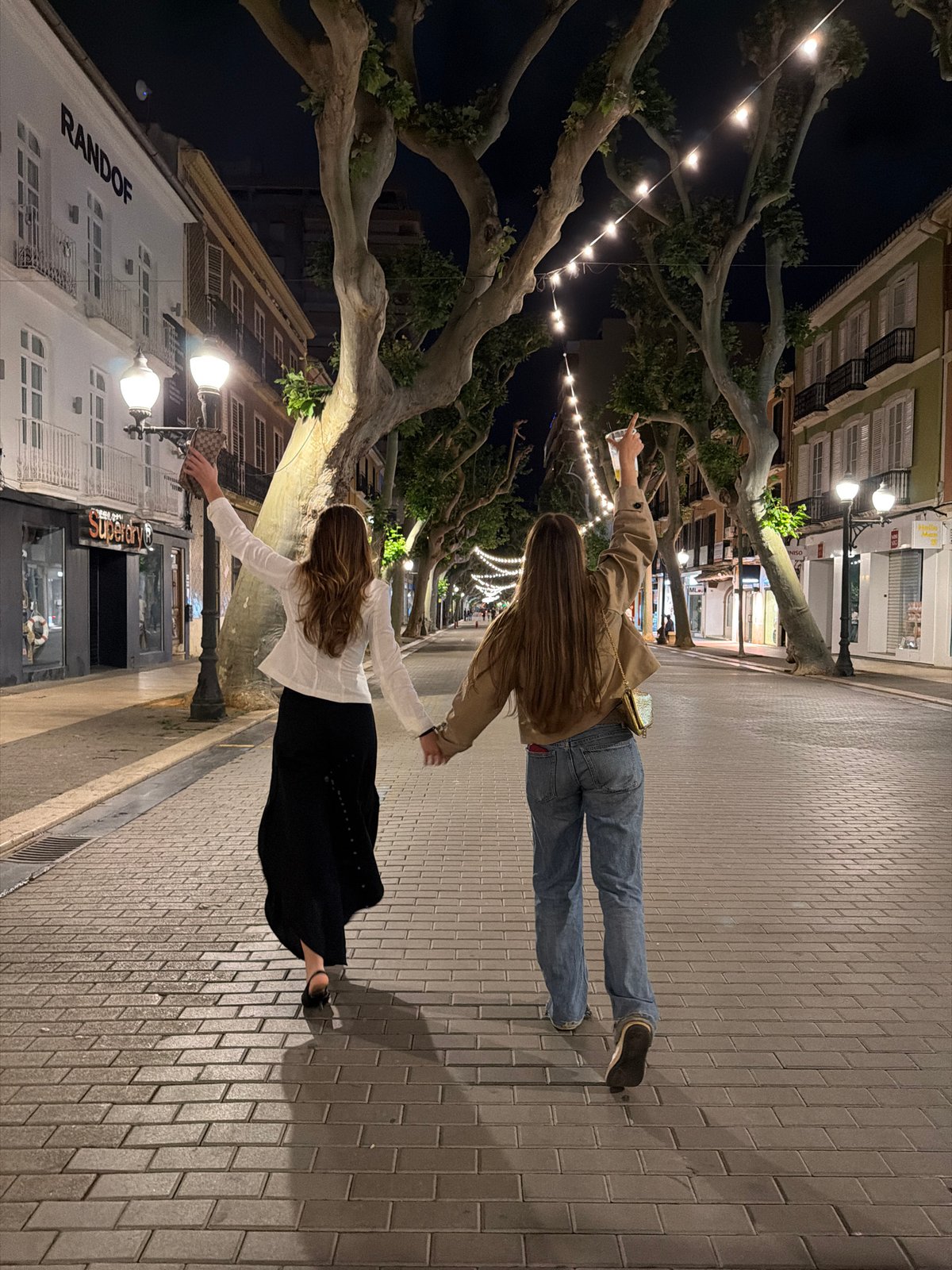 Evening street scenes documented in Dénia, Spain