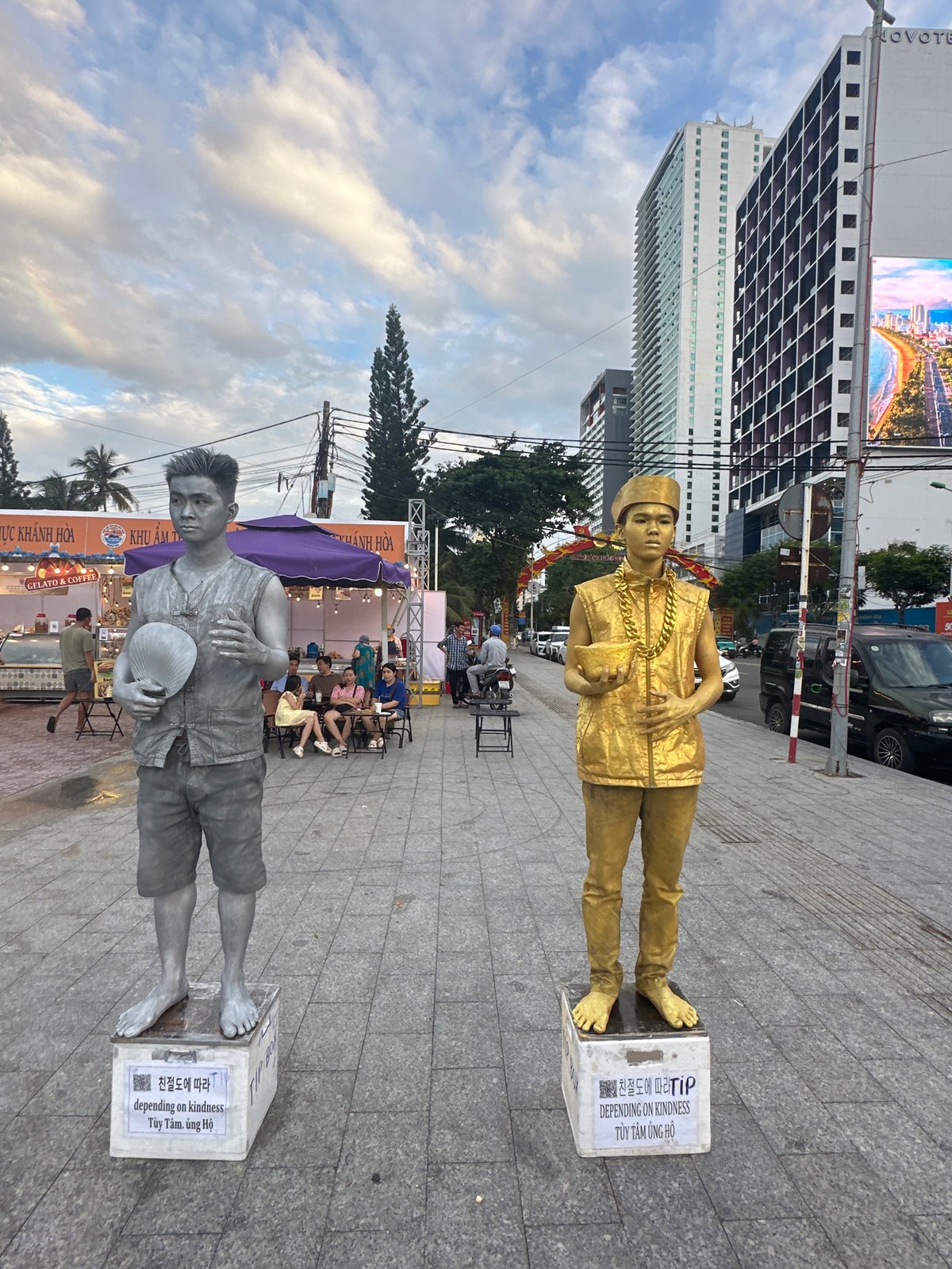 Day-to-night urban life documented across Nha Trang, Vietnam
