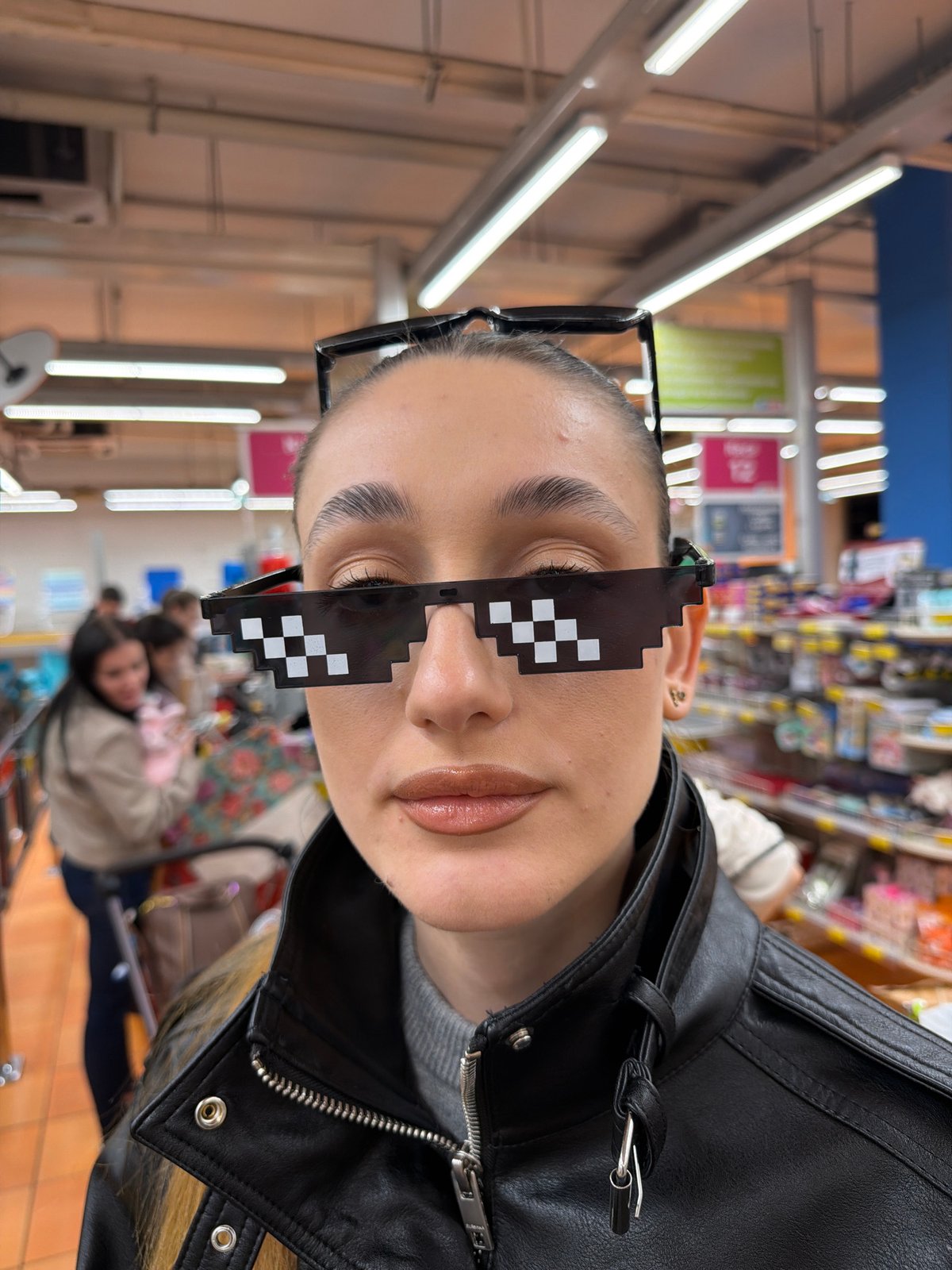 Easter-themed shopping event with artificial carrots observed in Sofia