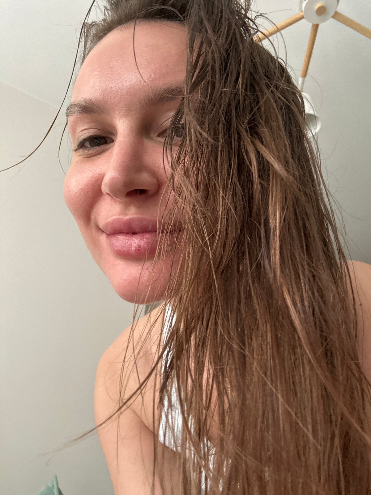 Portrait of person with wet hair photographed in Moscow