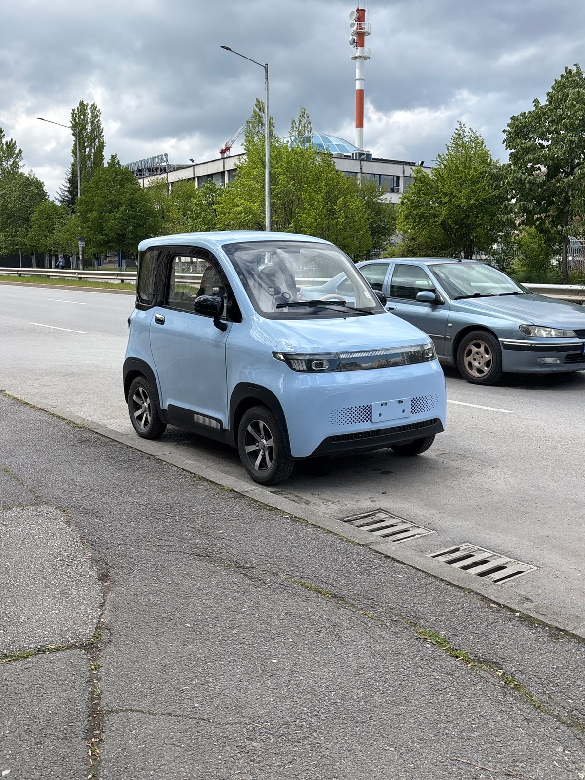Morning street and transit observations recorded in Sofia