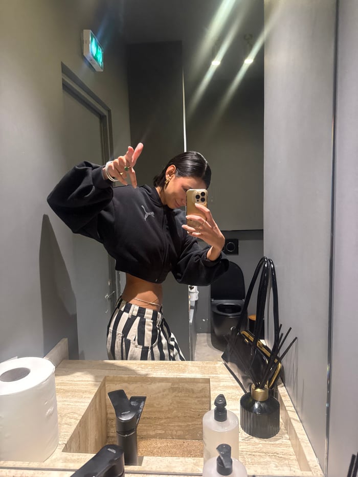 Woman's afternoon outing through Paris restaurants and cafes documented