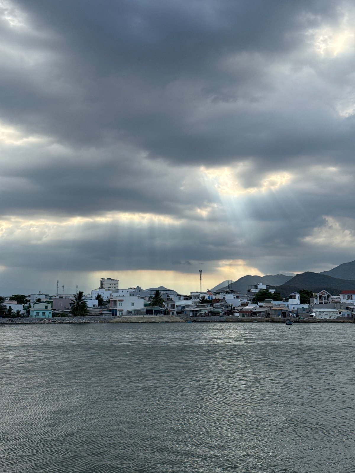 Morning scenes captured in Nha Trang: boats, streets, coastline