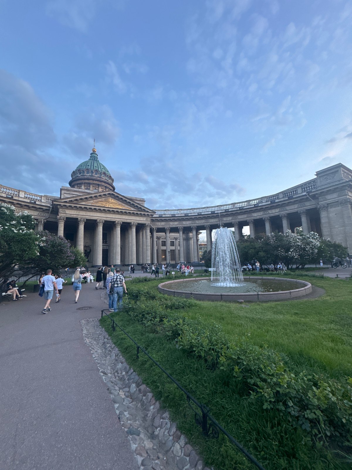 Tourist documents afternoon sightseeing tour through historic Saint Petersburg