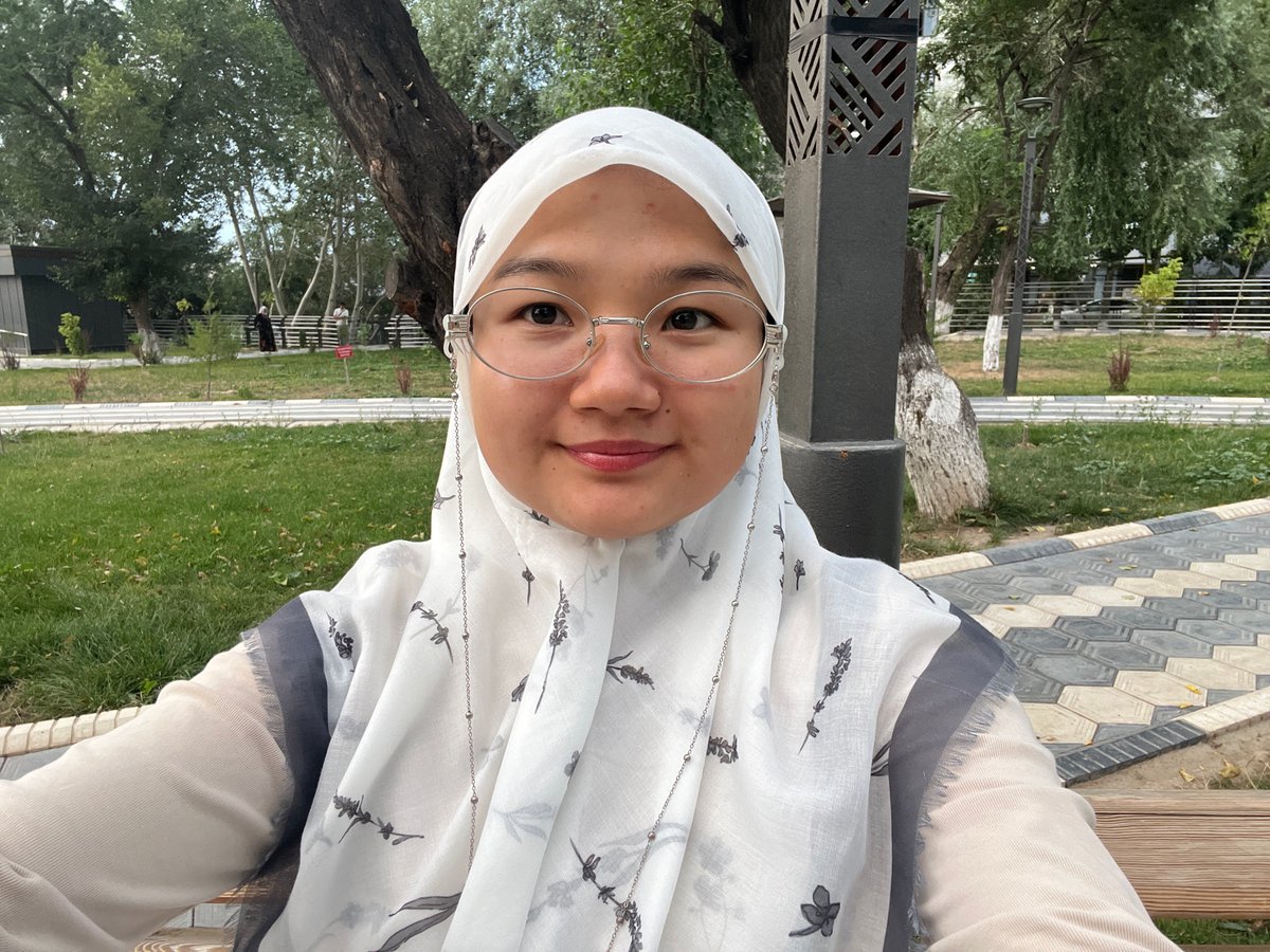 Afternoon to nightfall in an Osh City park