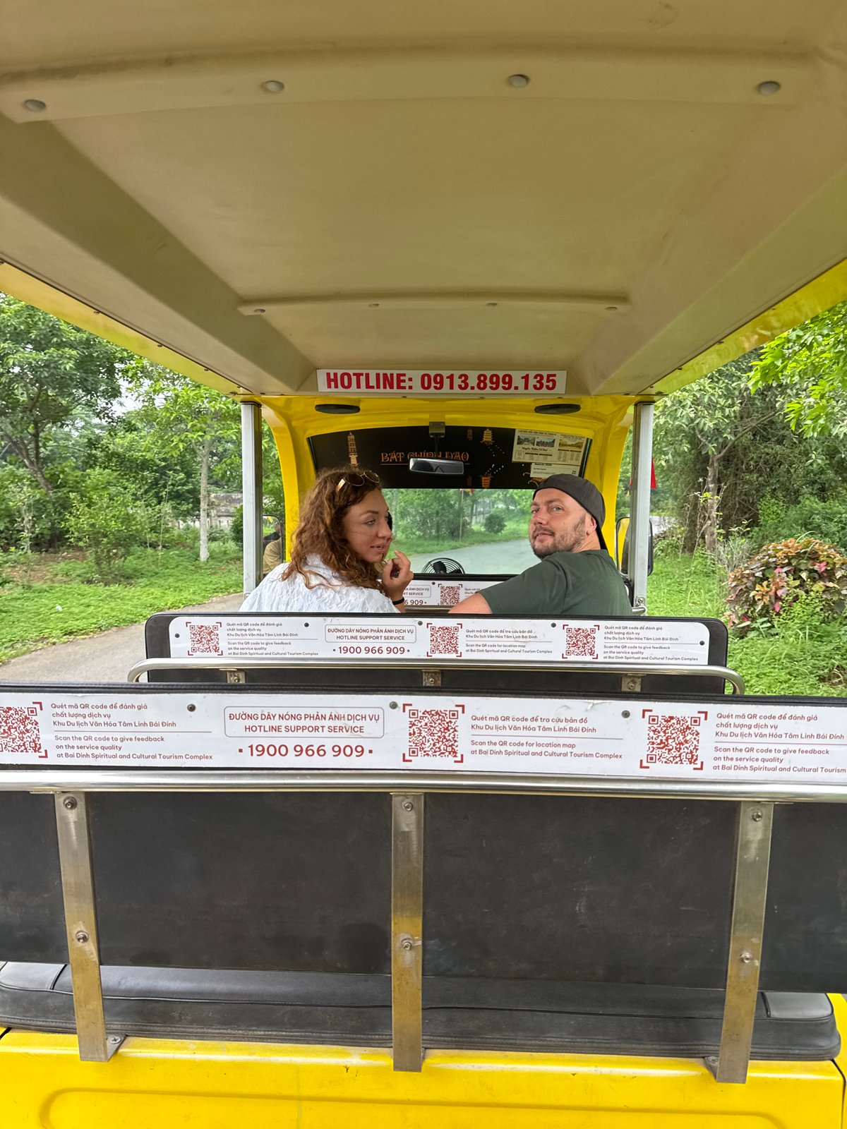 Tourist and local transportation activity observed in Vietnamese ward