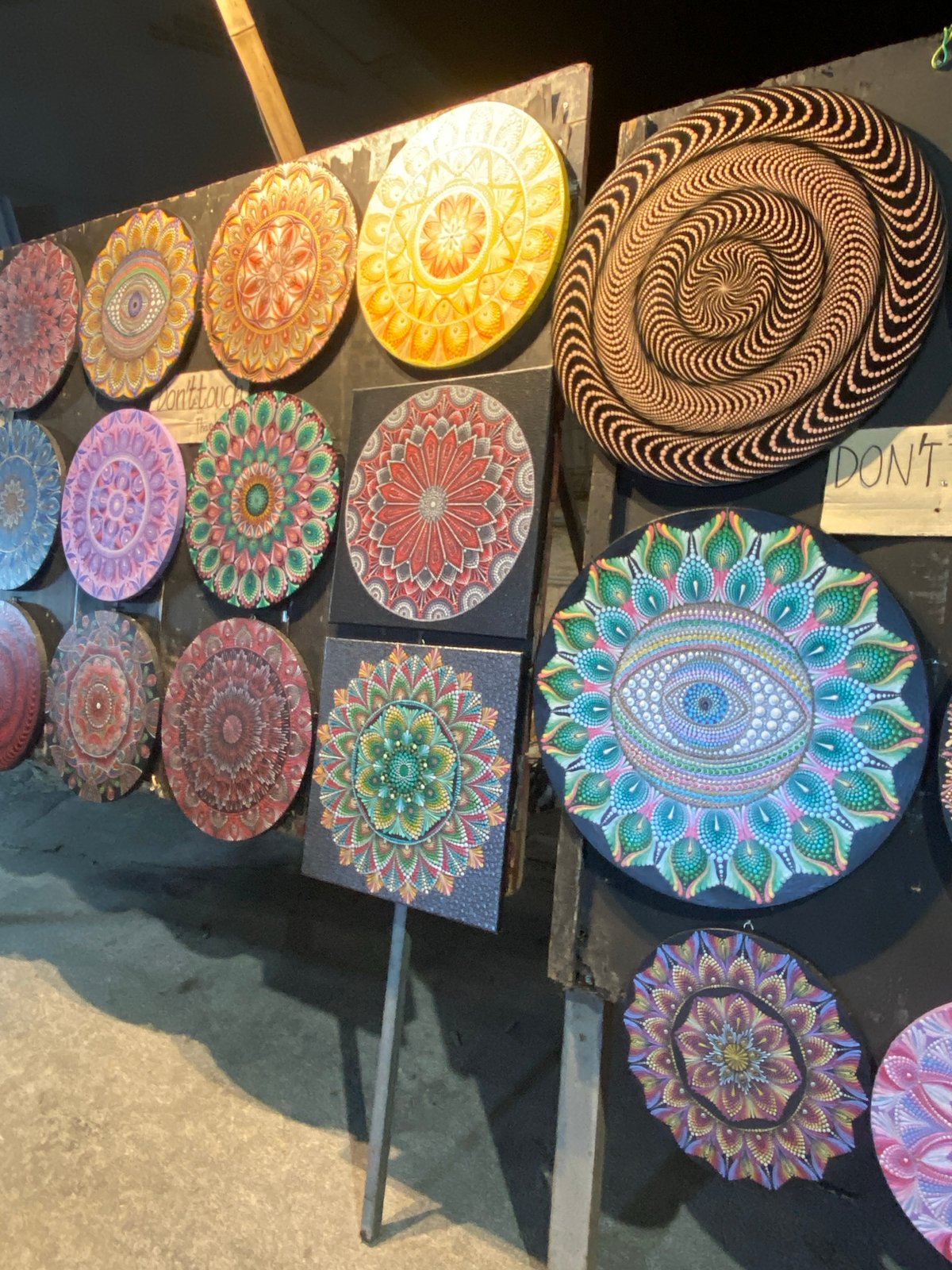 Street vendors display art, plants, clothing in Baan Kai