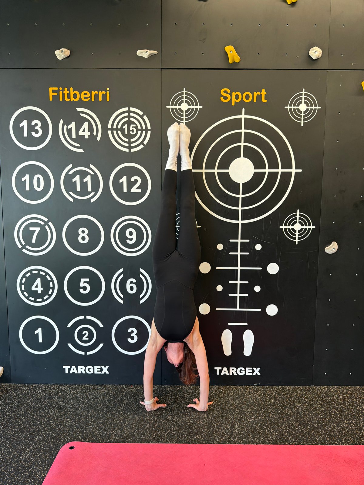 Morning workout routine documented across Tyumen fitness facilities