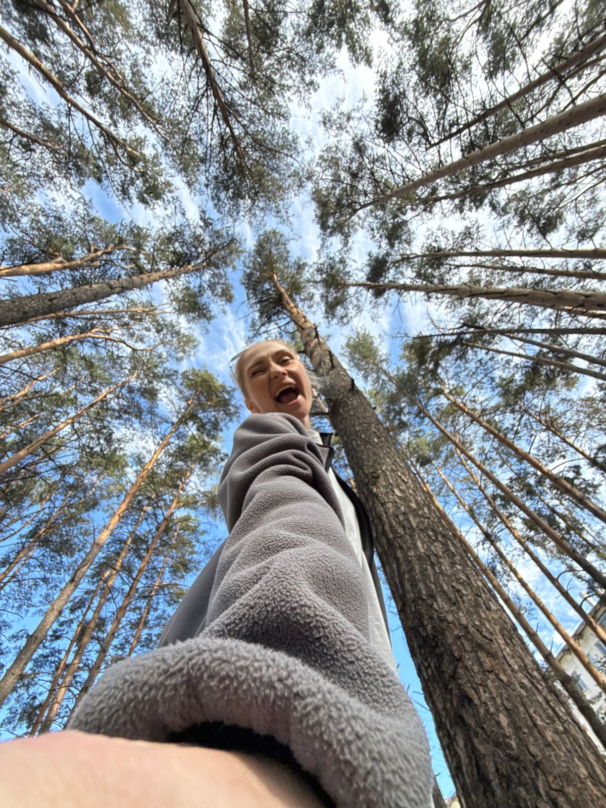 Morning selfies document quiet family moments in Chaikovsky, Russia