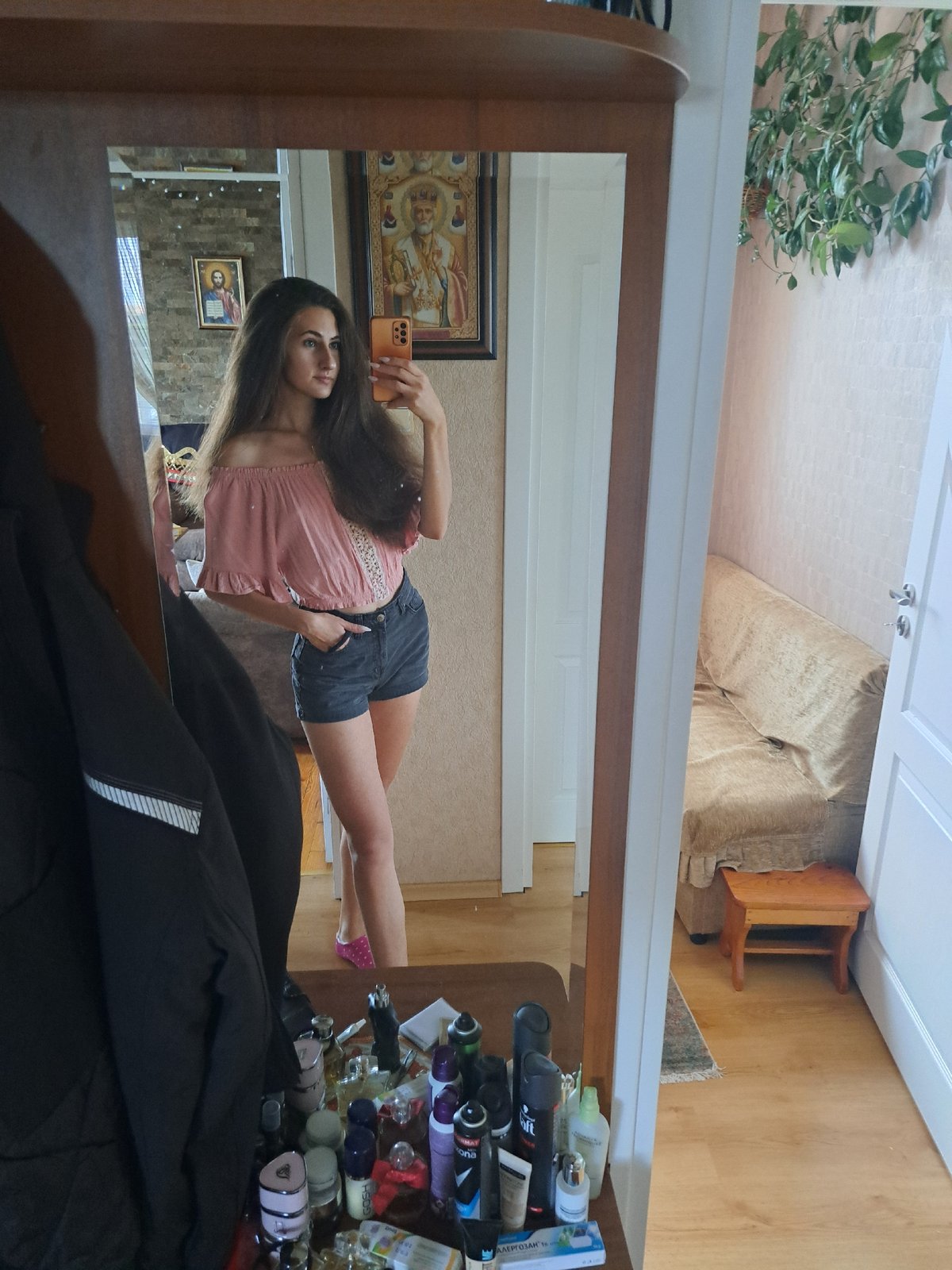 Selfies and Dalgona coffees on a casual morning in