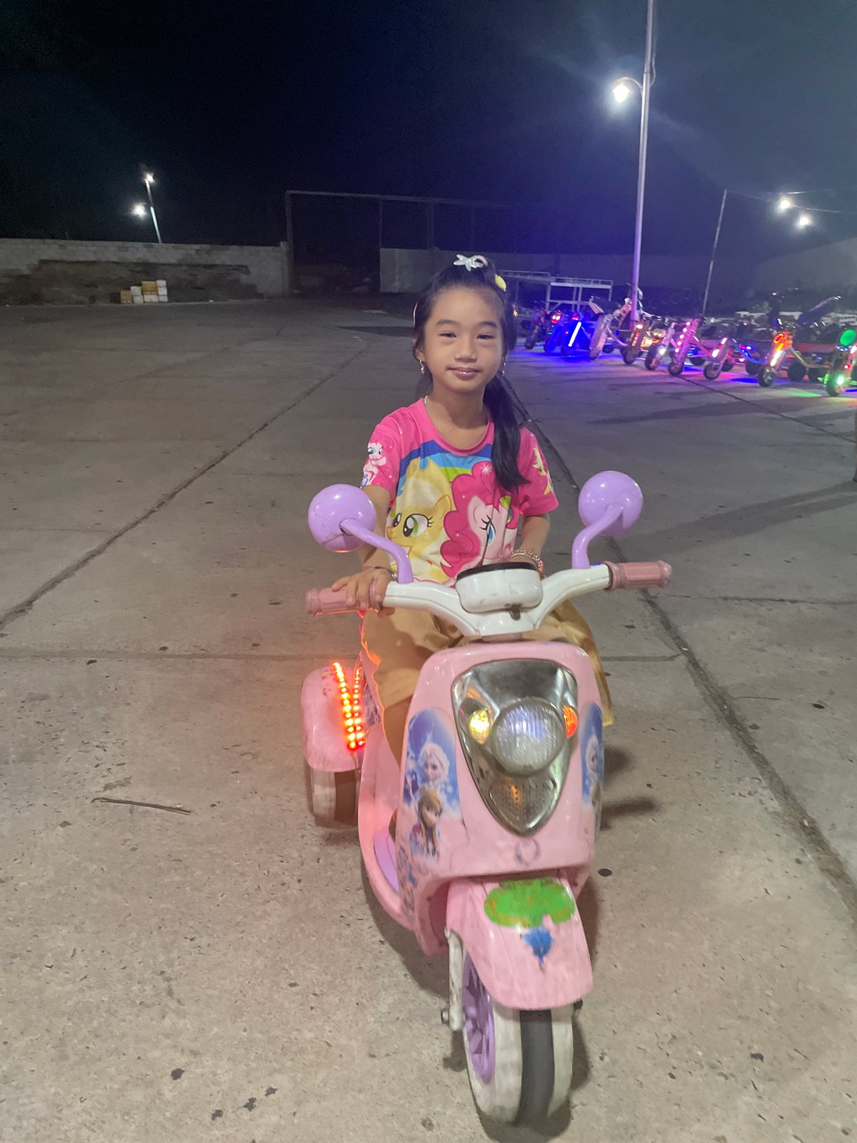 Children's toy vehicles spotted at Mũi Né entertainment area