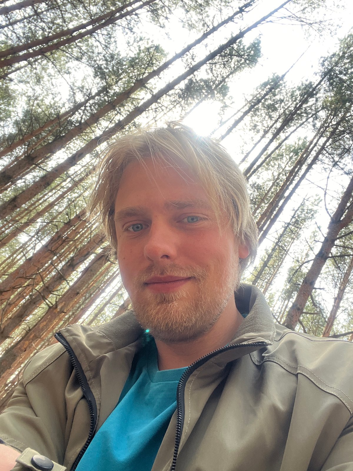 Man takes forest selfie in Chaikovsky, Russia