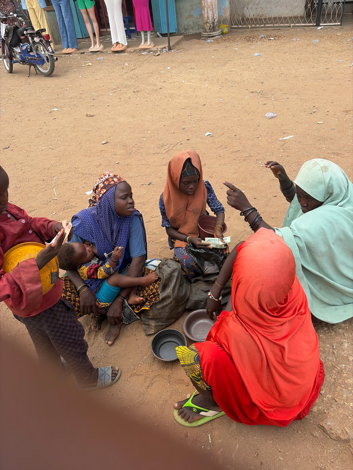 Daily street life documented in Jos, Nigeria markets