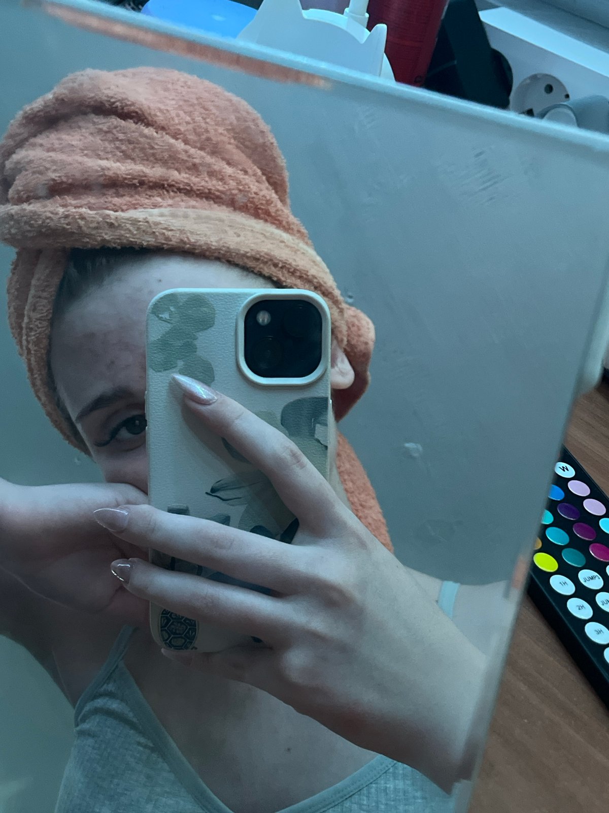 Young Person Documents Evening Routine in Ashkadar, Russia