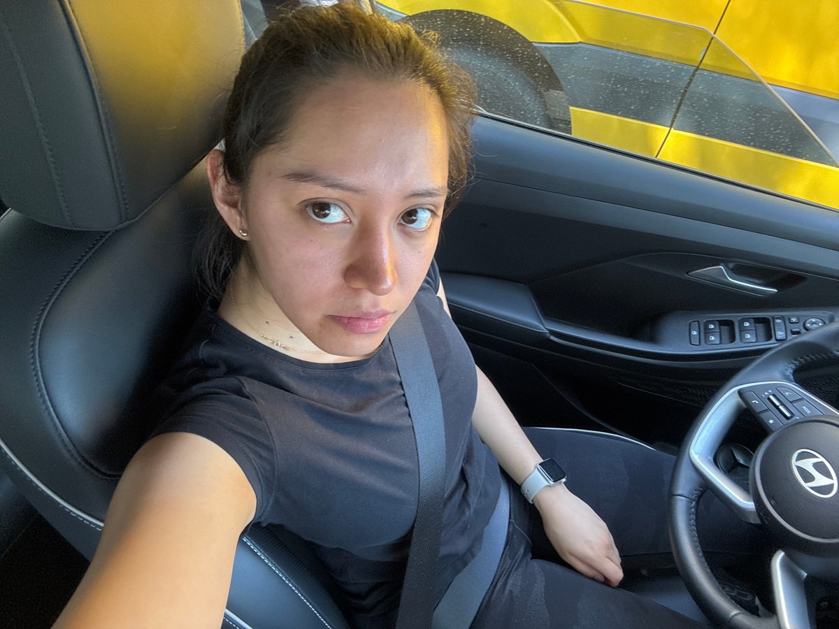 Driver listening to Justin Bieber song in Puebla vehicle
