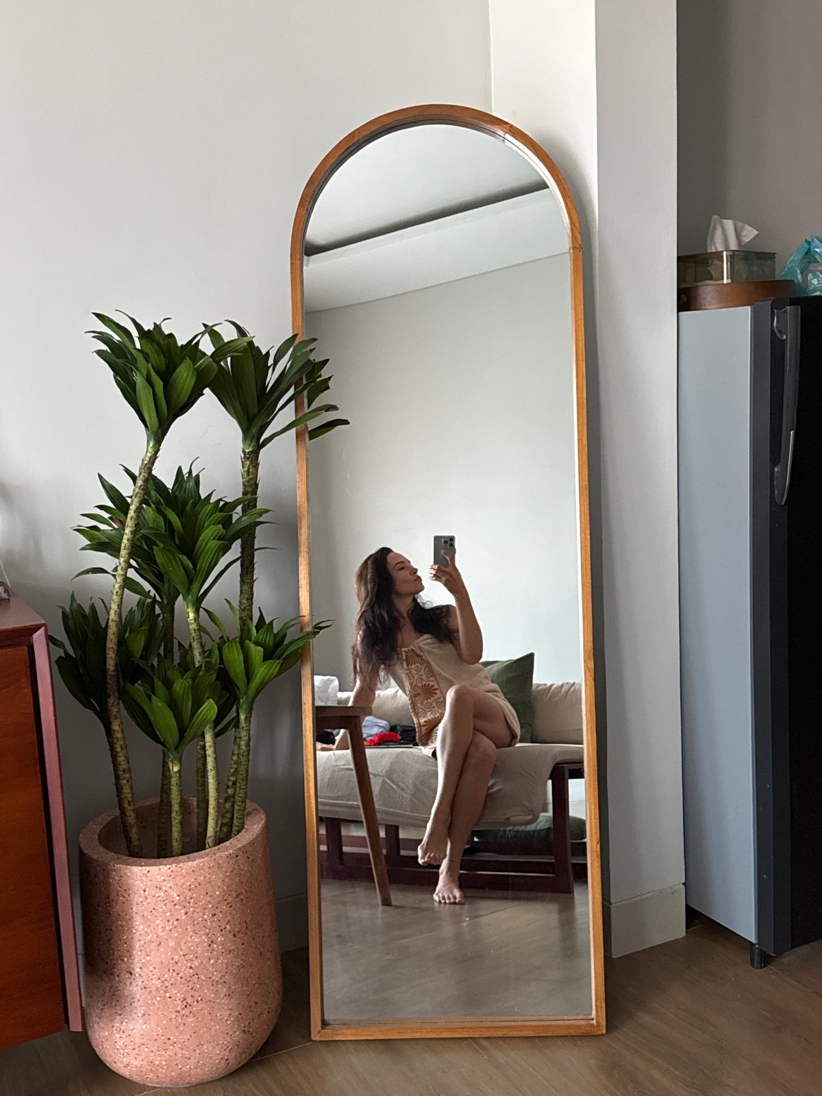 Getting-ready selfies inside a North Kuta home