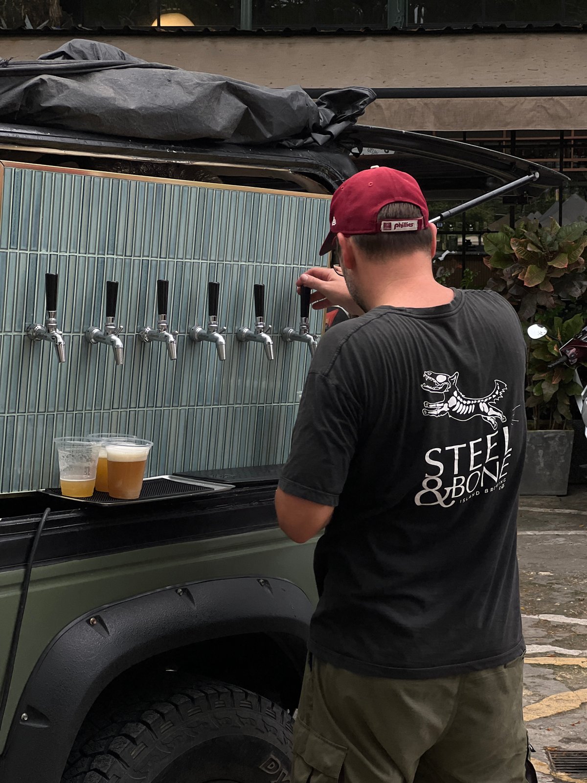 Outdoor market morning: food, crafts, beer, and street art