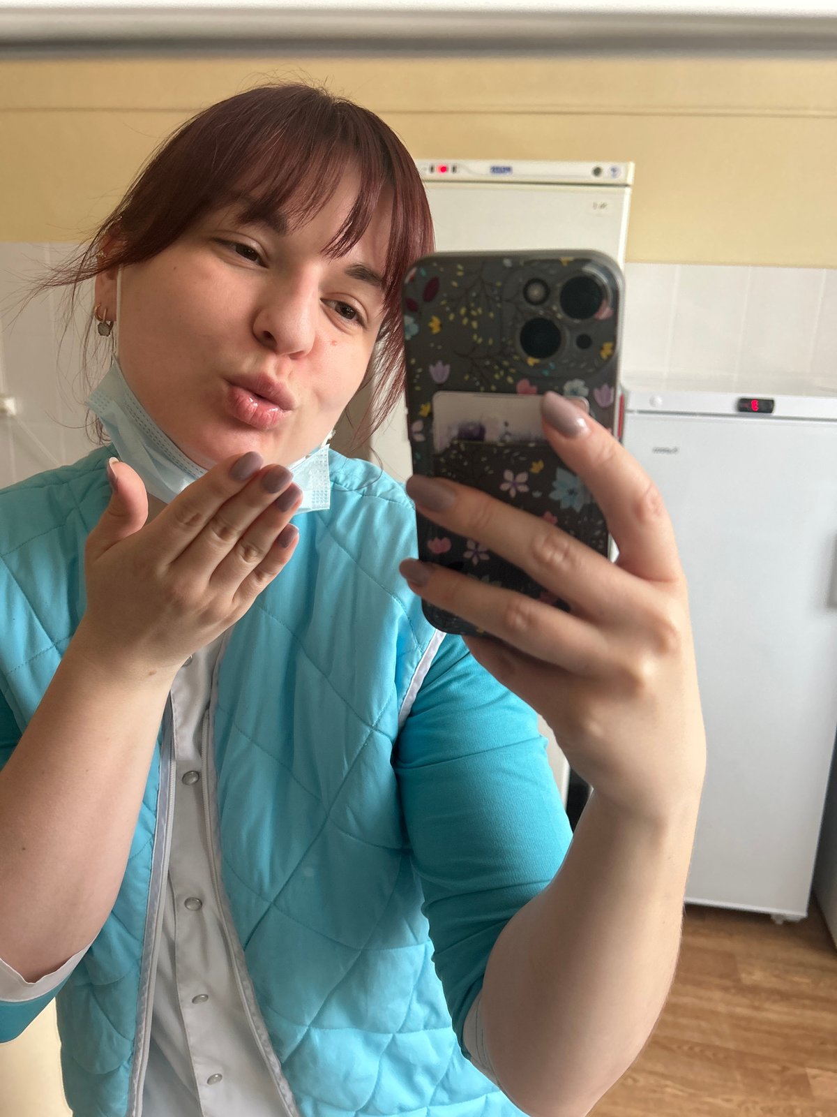 Russian medical worker documents morning break in Фоки