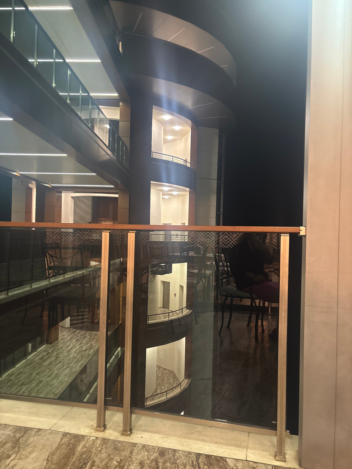Evening dining captured at Sveti Vlas establishment