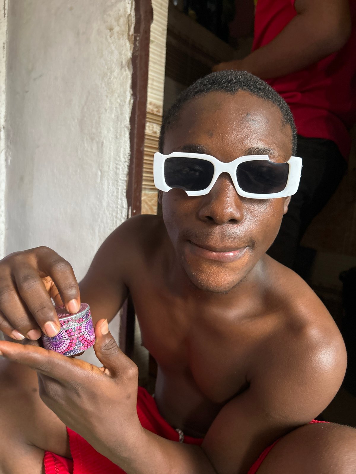 Laid-back afternoon session in a room in Ihiagwa, Nigeria