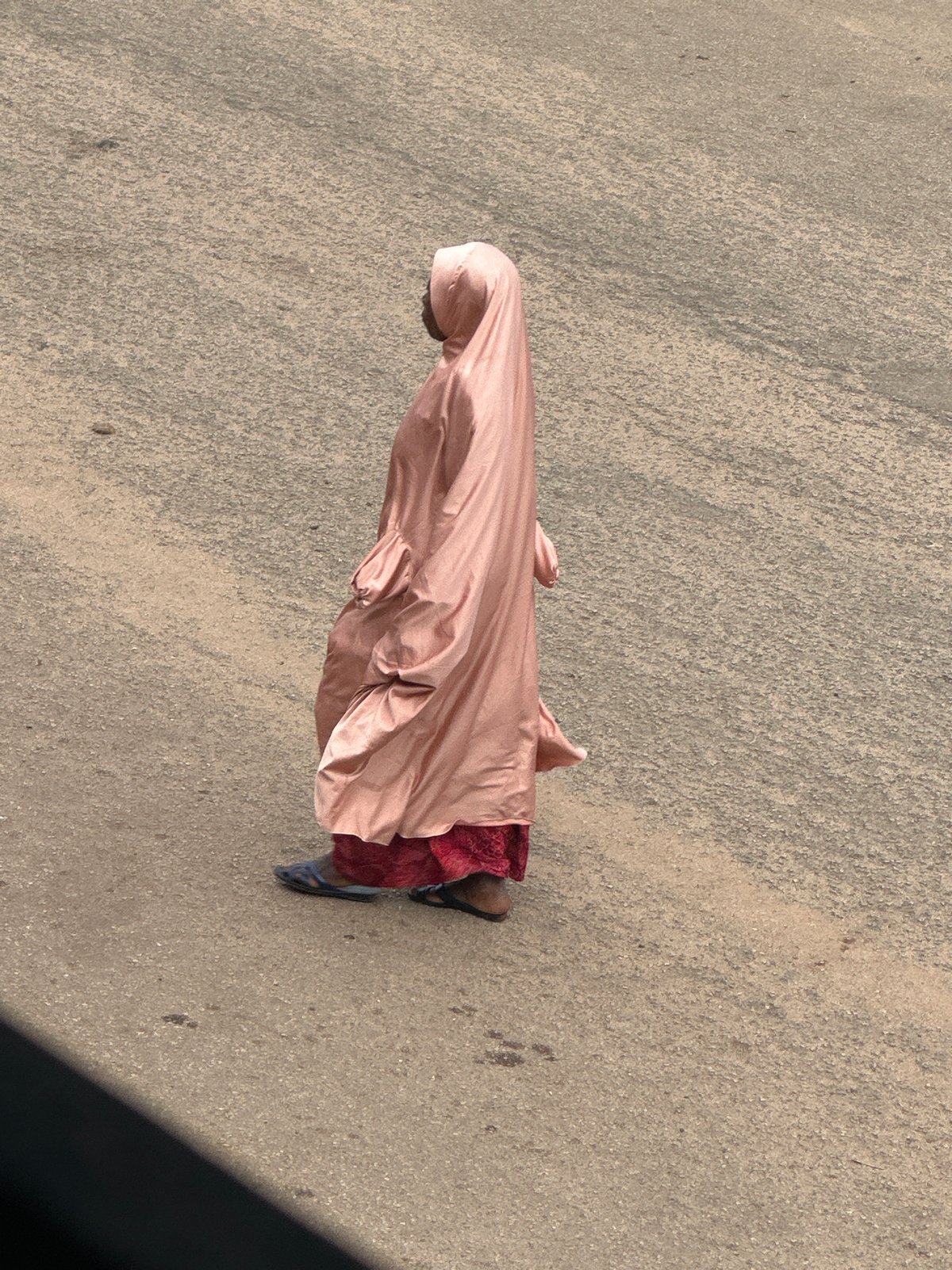 Market day street life in Bukuru, Nigeria