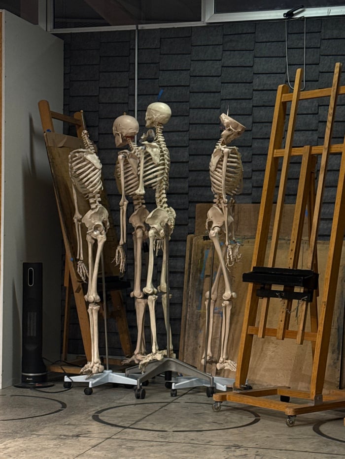 Theater rehearsal captured in Mexico City studio space